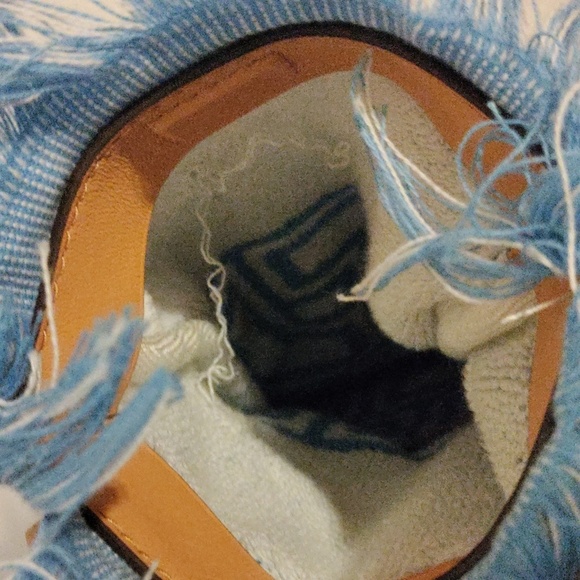 Tory Burch Towel Phone Blue  Crossbody - Picture 7 of 9